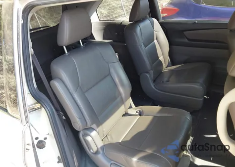 2013 Honda Odyssey Touring/Touring Elite from USA, damaged, VIN 5FNRL5H99DB051745